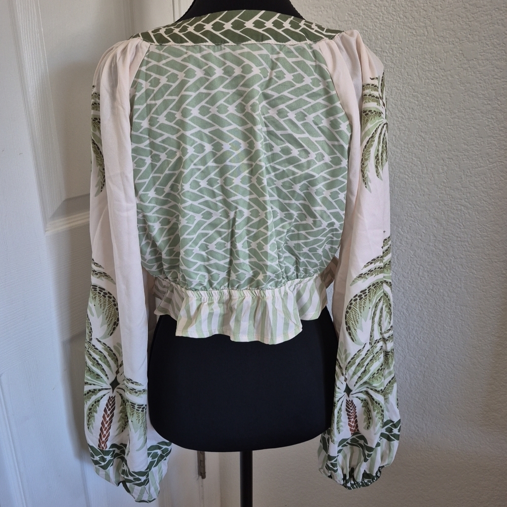 SHEIN Green and Cream Patterned Blouse - Picture 3 of 6